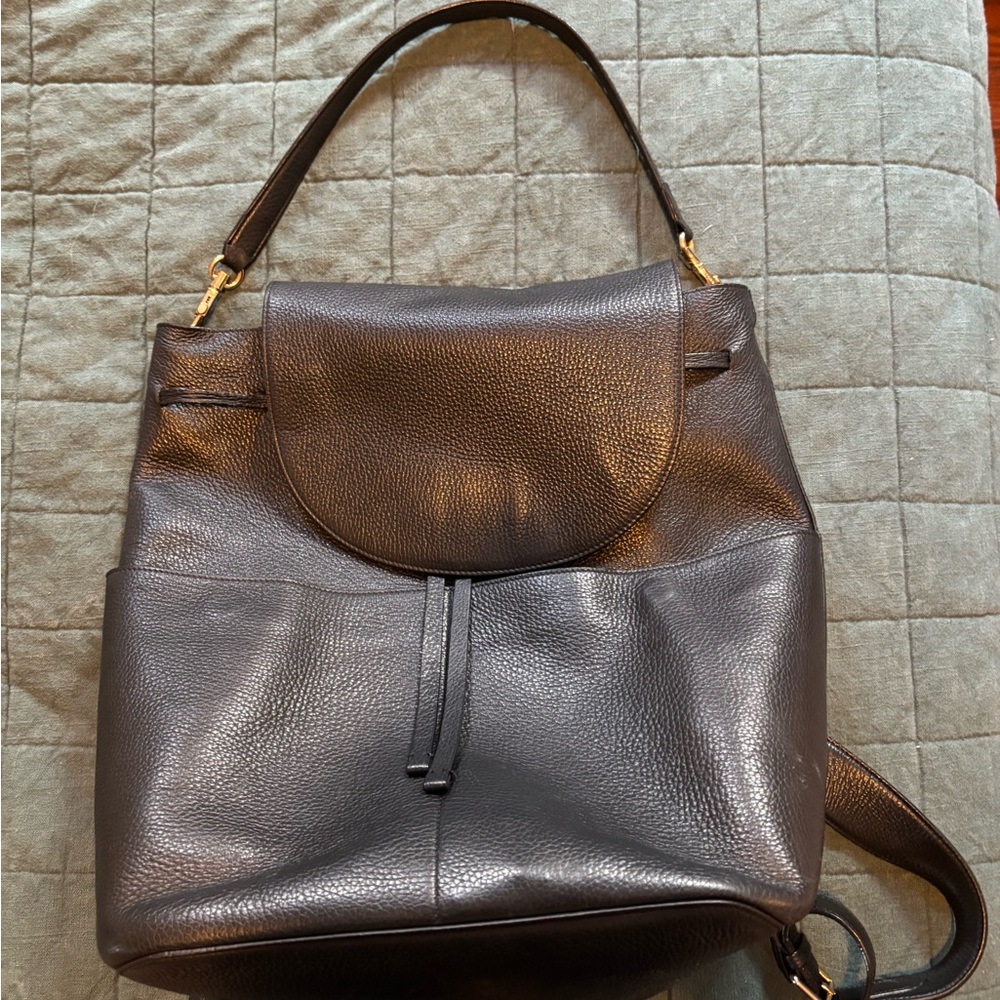 ❌SOLD on dep0p❌ GUC CUYANA Black Pebbled Leather 16” Backpack